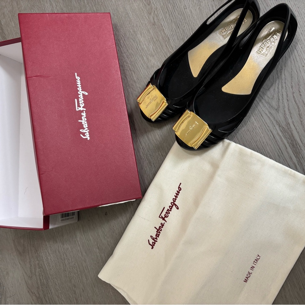 Ferragamo Nero Miscellan ballerina shoes